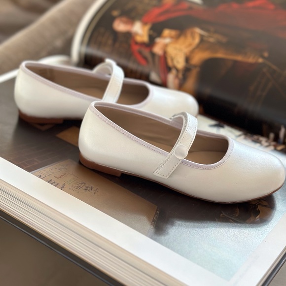 Elephantito little kids princess flat white dress shoes - Picture 2 of 7